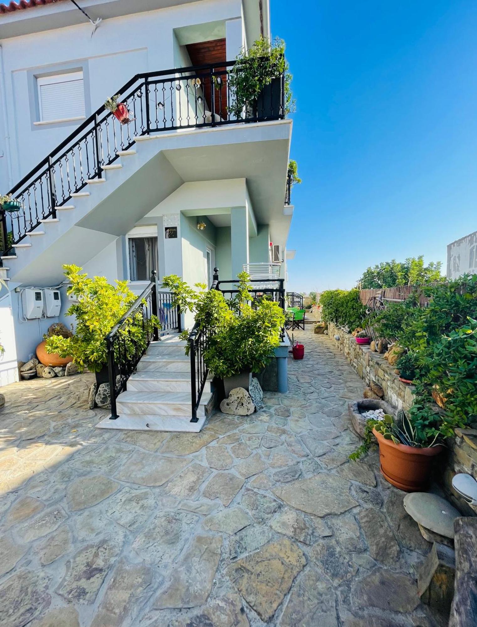 Fergani Apartments Moúdhros Extérieur photo