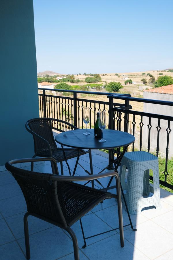Fergani Apartments Moúdhros Extérieur photo